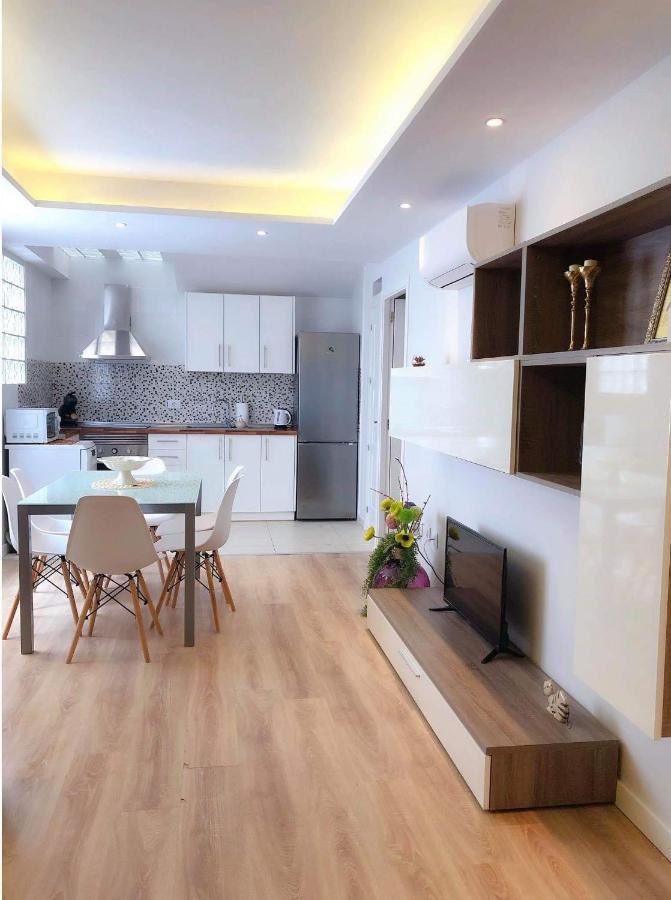 ארונה Beautiful 3 Bed Apartment In Los Cristianos Cactus מראה חיצוני תמונה
